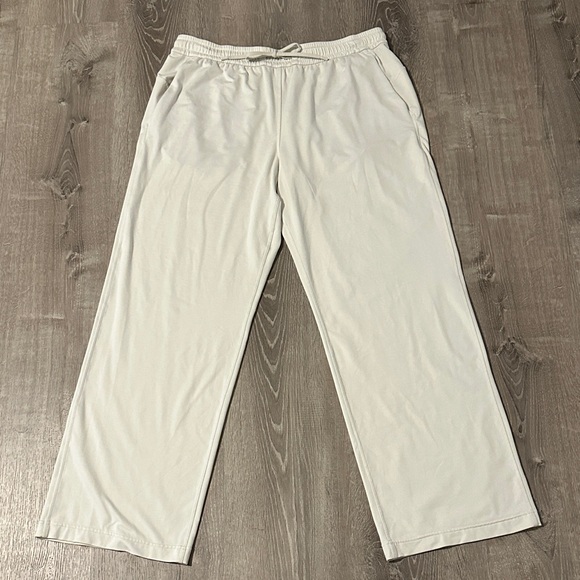 Lululemon 14 Women’s Soft Jersey Cream Straight Leg Mid Rise Casual Lounge Pants - Picture 4 of 12